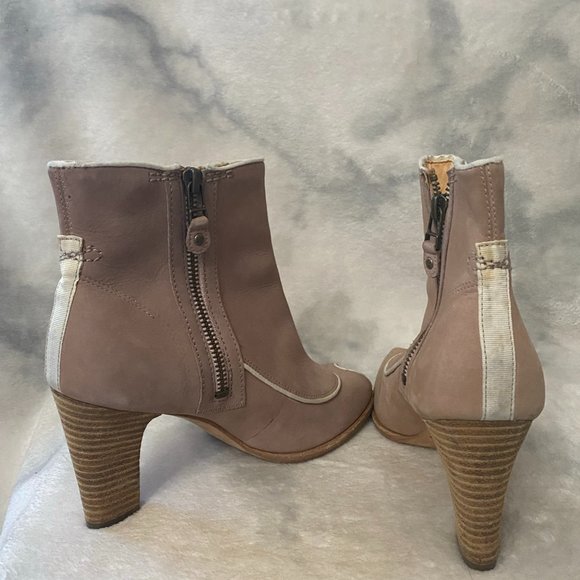 Timberland Suede Booties - Picture 5 of 10